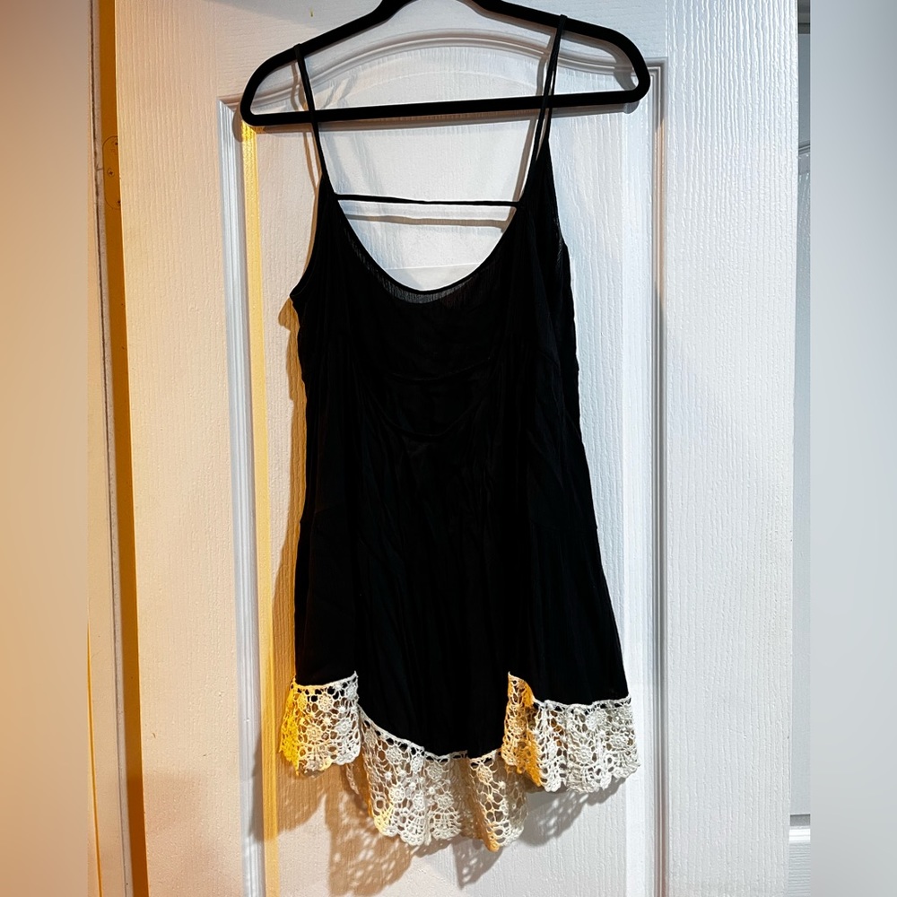 Sundress - Picture 2 of 3